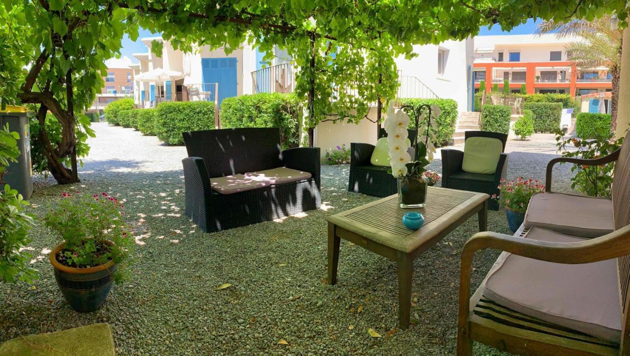 Hotel L'Etape Villeneuve-Loubet Exterior photo